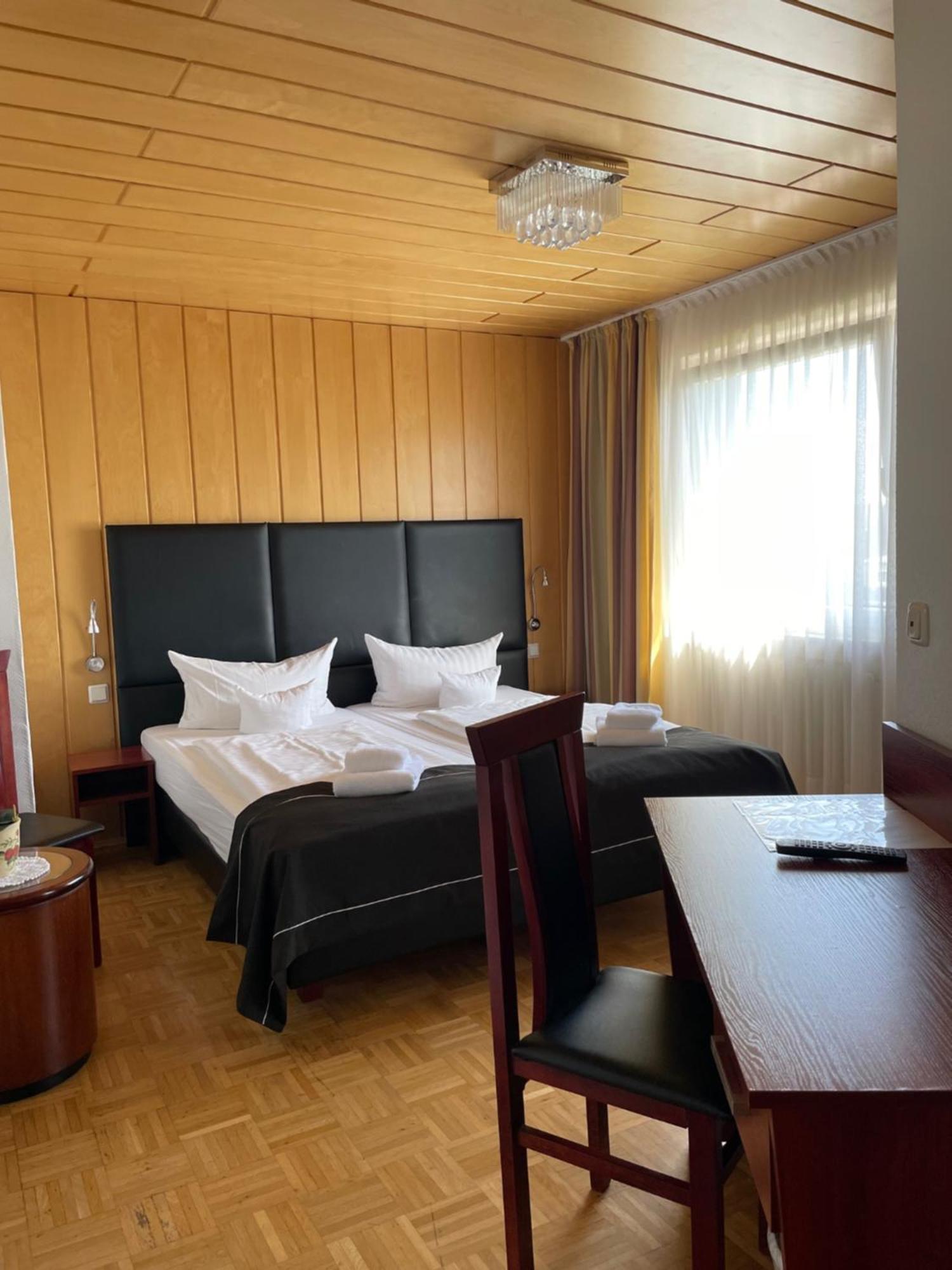 Hotel Schaefer Siegen Esterno foto