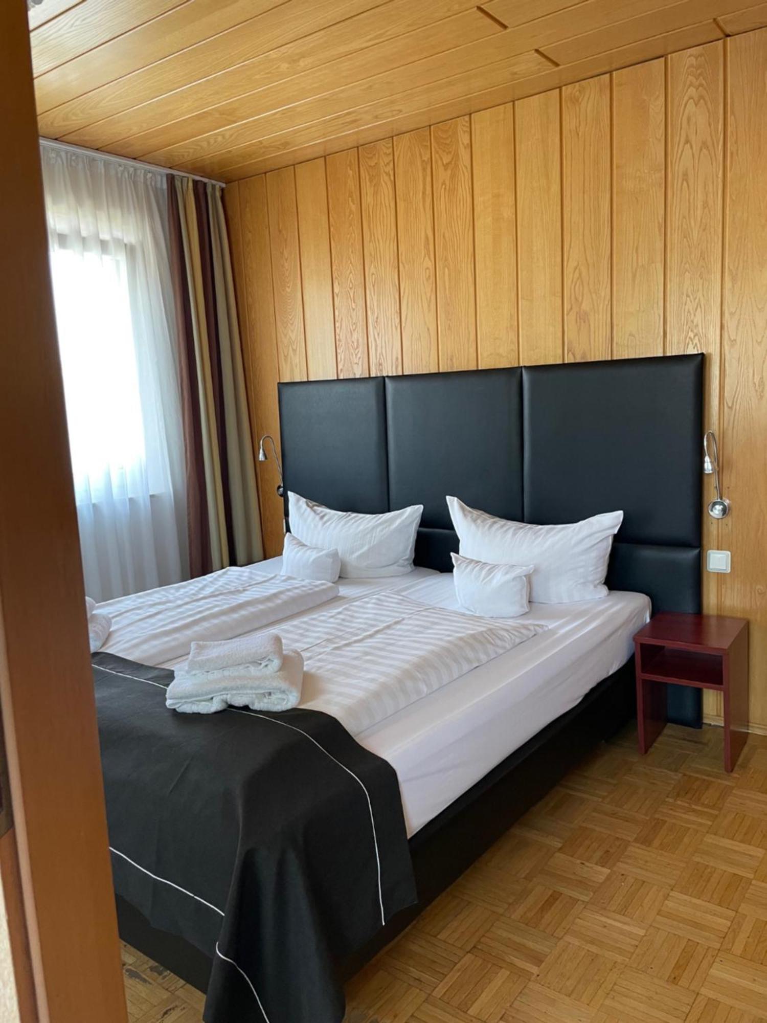 Hotel Schaefer Siegen Esterno foto