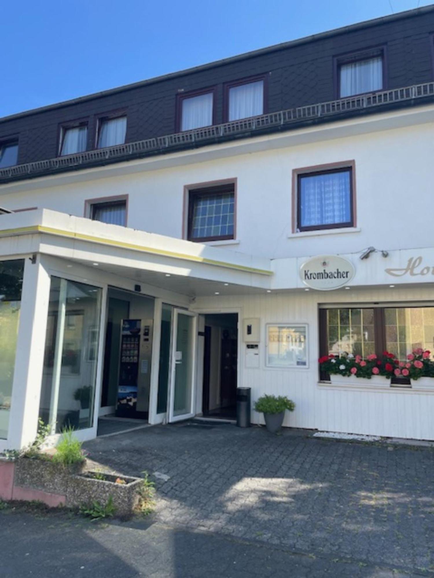 Hotel Schaefer Siegen Esterno foto